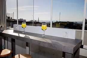 Asparagus Hotel Suits Old City