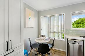 Inner City Retreat - WiFi - Netflix