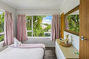 Inner City Retreat - WiFi - Netflix