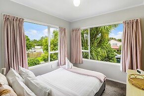 Inner City Retreat - WiFi - Netflix