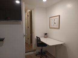 Global Bed & Breakfast