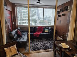 DTWN 2 Bed Condo with King Bed and Gym