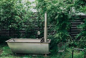 KARUIZAWA FOREST SEASONS