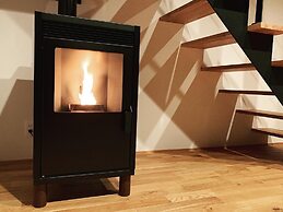 KARUIZAWA FOREST SEASONS