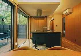 KARUIZAWA FOREST SEASONS