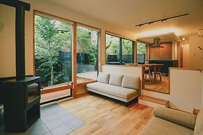 KARUIZAWA FOREST SEASONS