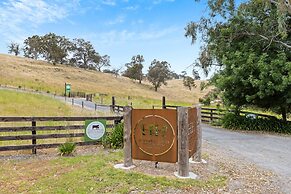 Grandview Accommodation - Hideaway Huts