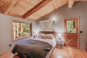 81sl - Hot Tub - Wifi - Pets Ok - Sleeps 4