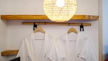 Groove-in Cafe Pension