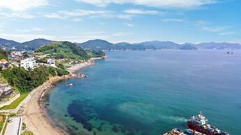 Groove-in Cafe Pension