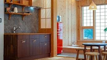 Groove-in Cafe Pension