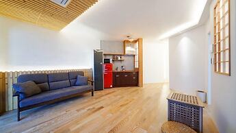 Groove-in Cafe Pension