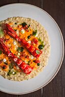 Mandarin Oriental, Costa Navarino