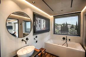 Meteora Heaven and Earth