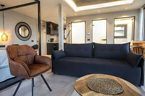 Meteora Heaven and Earth