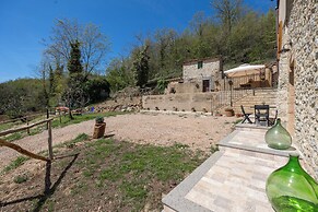 Podere del Ciacchi Among Tuscany Greenery