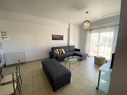 Impeccable Apt Sleeps 5 in Heraklion