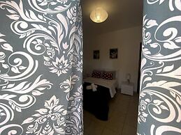 Impeccable Apt Sleeps 5 in Heraklion