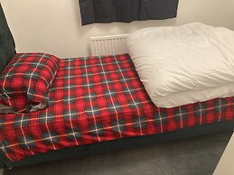 Lovely 2 Bed House Apartment in Boston Towncentre