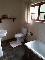 Khokha Moya Guesthouse