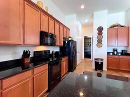 Lakeside 5bd Pool Hm Spa Gm Watersng-237ys 5 Bedroom Home by RedAwning