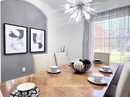 Lakeside 5bd Pool Hm Spa Gm Watersng-237ys 5 Bedroom Home by RedAwning