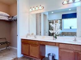 Lakeside 5bd Pool Hm Spa Gm Watersng-237ys 5 Bedroom Home by RedAwning