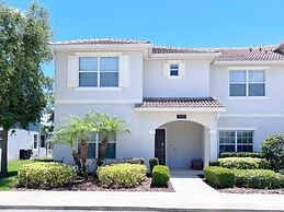 Spacious 5bd Pool Th, Champions Gate-1610mvd 5 Bedroom Townhouse by Re