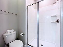 Spacious 5bd Pool Th, Champions Gate-1610mvd 5 Bedroom Townhouse by Re