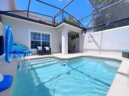 Spacious 5bd Pool Th, Champions Gate-1610mvd 5 Bedroom Townhouse by Re