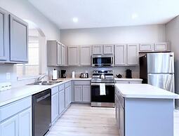 Spacious 7bd Pool Gm Hm Terra Verde Resort-211hbl 7 Bedroom Home by Re