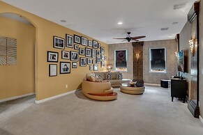 Custom 7-bd Hm Loaded W/ Amenities Watersong-216ys 7 Bedroom Home by R