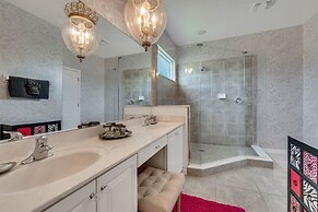 Custom 7-bd Hm Loaded W/ Amenities Watersong-216ys 7 Bedroom Home by R