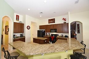 Gorgeous 5bd Gm Spa Pool Hm Watersong-318ys 5 Bedroom Home by RedAwnin