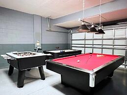 Luxury 5d Spa Gm Pool Hm Solterra Resort-5165ac 5 Bedroom Home by RedA