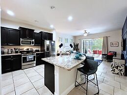 Luxury 5d Spa Gm Pool Hm Solterra Resort-5165ac 5 Bedroom Home by RedA