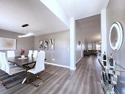 Beautifuly 5bd Pool Gm Hm, Legacy Park-409cr 5 Bedroom Home by RedAwni