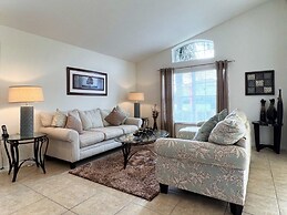 Cozy 4 Bed 3 Bath Pool Hm With Game Room-4450np 4 Bedroom Home by RedA