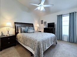 Cozy 4 Bed 3 Bath Pool Hm With Game Room-4450np 4 Bedroom Home by RedA