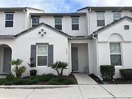 Charming 3bd Pool Th Enclaves At Festival-350cd-ne 3 Bedroom Townhouse