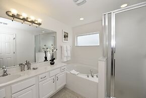 Lovely 6bd Pool Gm Hm Watersong Resort-416oc 6 Bedroom Home by RedAwni