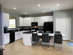 Beautiful 6 Bd Pool Spa Gm Solterra Resort-4396ac 6 Bedroom Home by Re