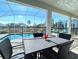 Beautiful 6bd Pool Gm Spa Hm Champions Gate-1660mv 6 Bedroom Home by R