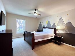 Lovely 3-Bedroom Pool Villa-1445SCD 3 Villa by RedAwning