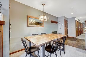 Remodeled 2br Condo, Private Balcony With Beaver Creek Mountain View, 