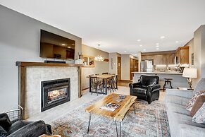 Remodeled 2br Condo, Private Balcony With Beaver Creek Mountain View, 