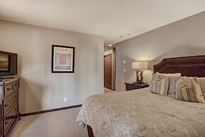 Remodeled 2br Condo, Private Balcony With Beaver Creek Mountain View, 