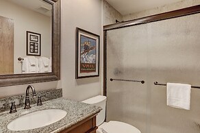 Remodeled 2br Condo, Private Balcony With Beaver Creek Mountain View, 