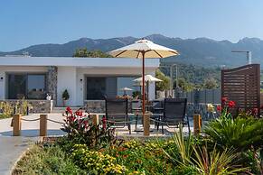 Villa Karydia with private pool