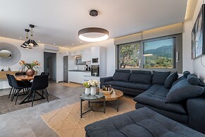 Villa Karydia with private pool